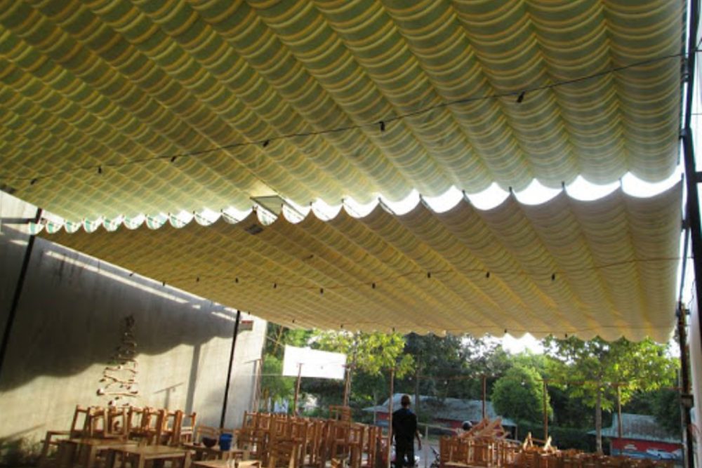 Mái che xếp tự động