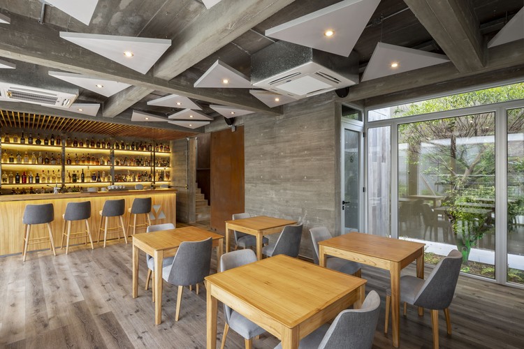 Margot Restaurant_11